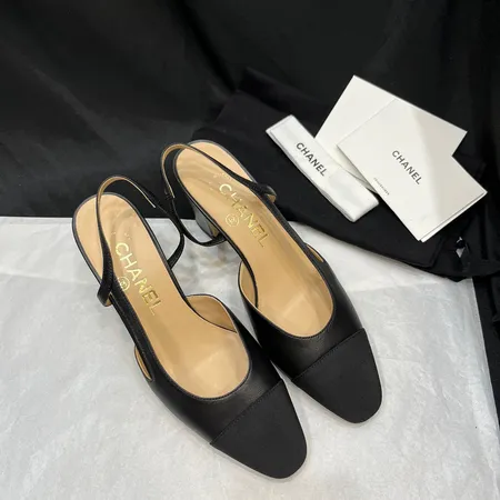 シャネル サンダル