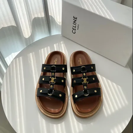 セリーヌ スリッパ
