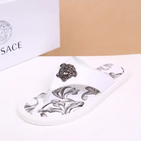 ヴェルサーチ スリッパ