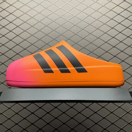 アディダス スリッパ