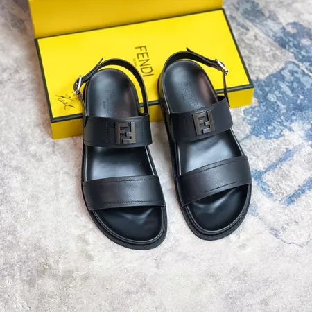 フェンディ サンダル