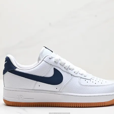 ナイキ カジュアルシューズ