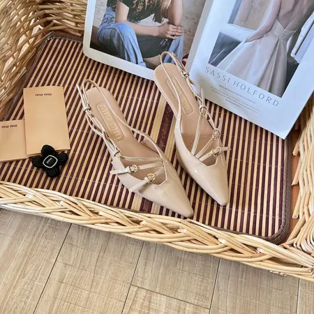 ミュウミュウ サンダル