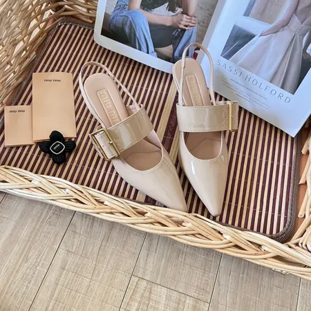 ミュウミュウ サンダル