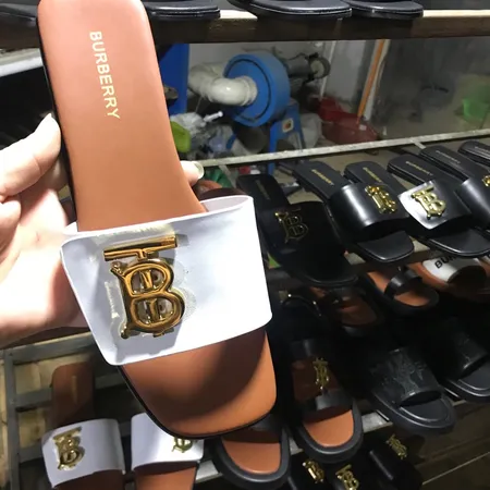 バーバリー ス スリッパ