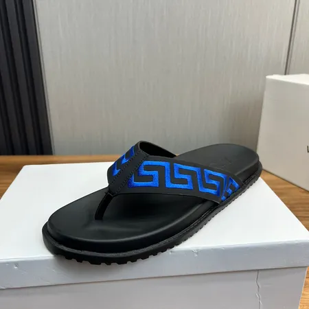 ヴェルサーチ スリッパ