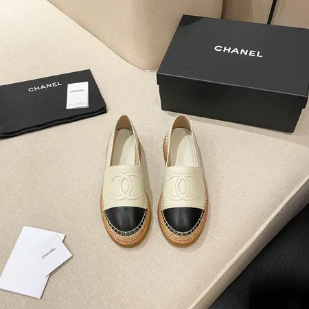 シャネル カジュアルシューズ