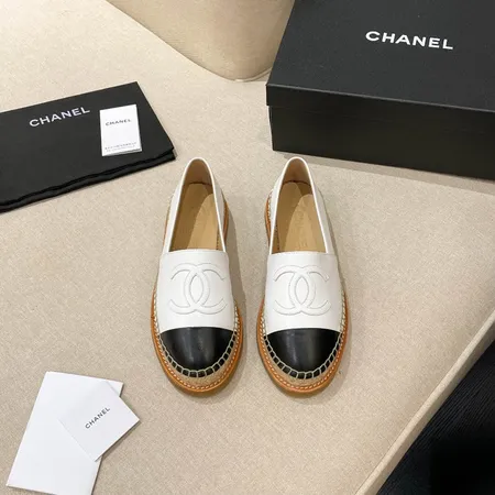 シャネル カジュアルシューズ