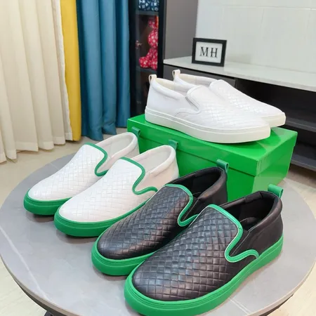 ボッテガ ヴェネタ カジュアルシューズ