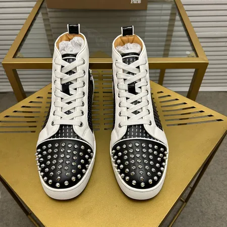 クリスチャン・ルブタン カジュアルシューズ