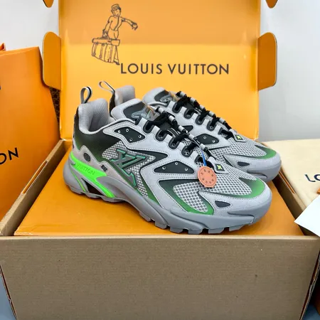 ルイヴィトン スニーカー