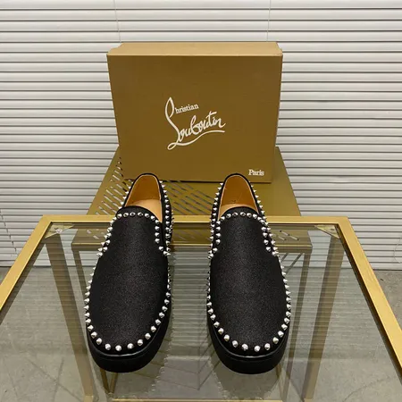 クリスチャン・ルブタン カジュアルシューズ