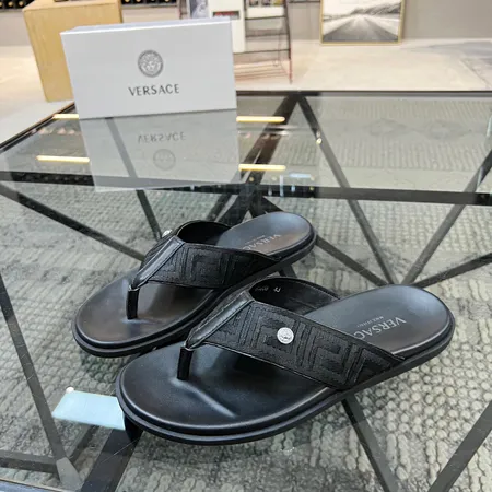 ヴェルサーチ スリッパ