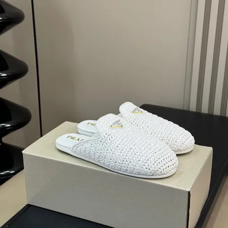 プラダ スリッパ