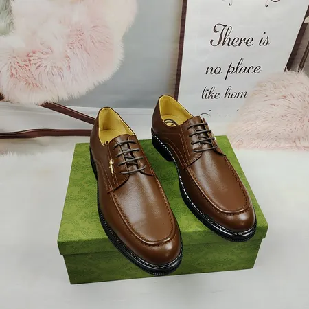 グッチ ビジネスシューズ