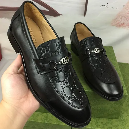 グッチ ビジネスシューズ