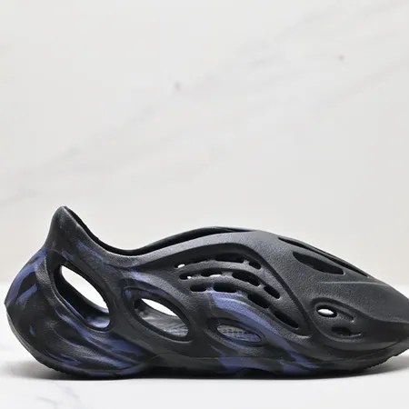 アディダス サンダル