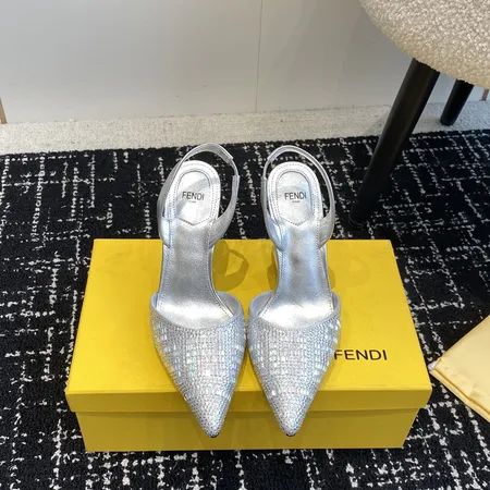 フェンディ サンダル