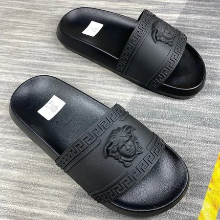 ヴェルサーチ スリッパ