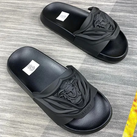ヴェルサーチ スリッパ