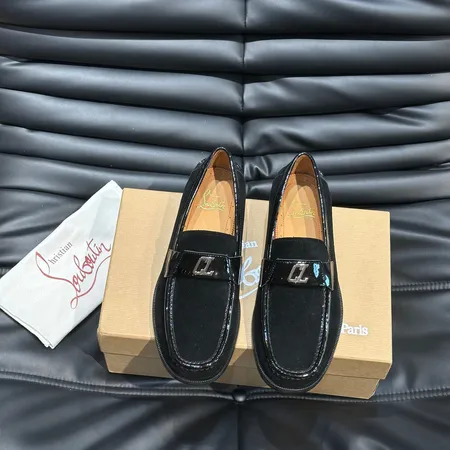 クリスチャン・ルブタン ビジネスシューズ