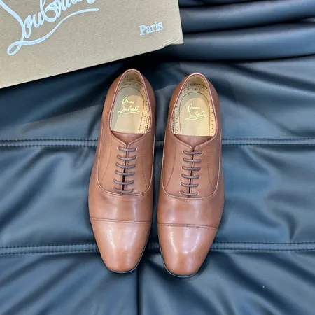 クリスチャン・ルブタン ビジネスシューズ