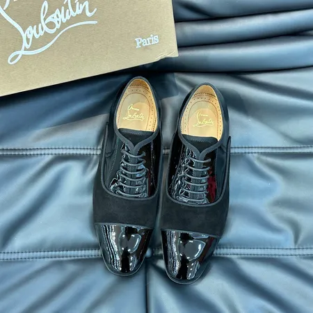 クリスチャン・ルブタン ビジネスシューズ