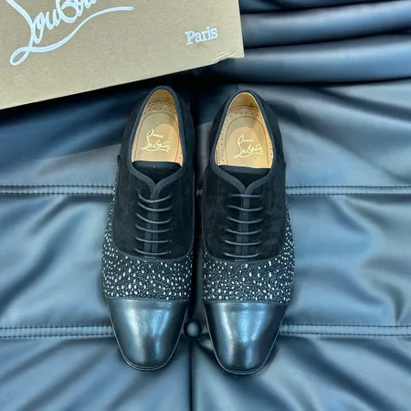 クリスチャン・ルブタン ビジネスシューズ