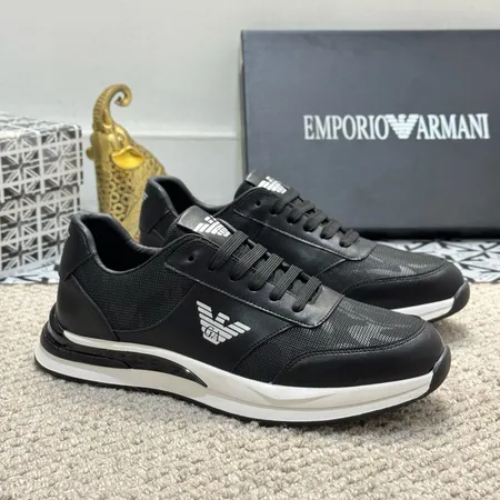 アルマーニ カジュアルシューズ