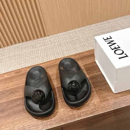 ロエベ スリッパ