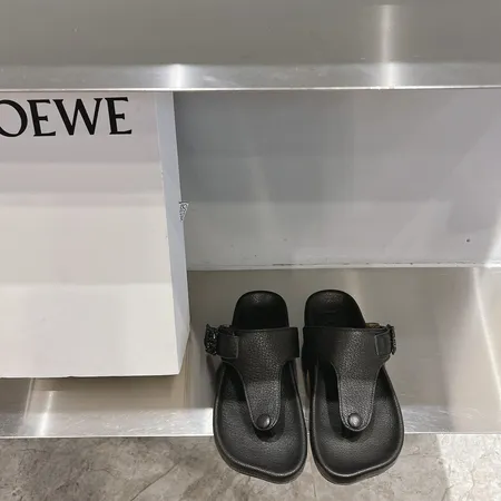 ロエベ サンダル