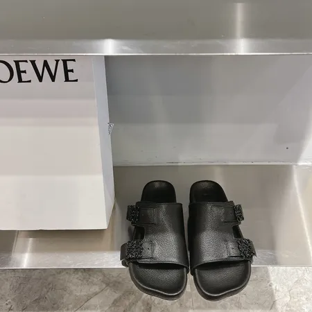 ロエベ サンダル