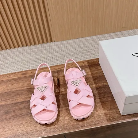 ミュウミュウ サンダル