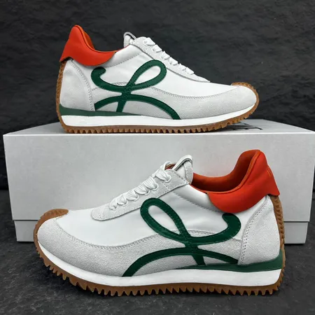 ロエベ カジュアルシューズ