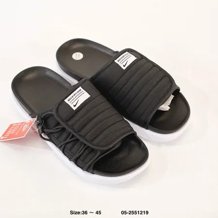 ナイキ スリッパ