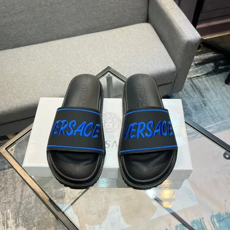 ヴェルサーチ スリッパ