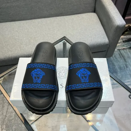 ヴェルサーチ スリッパ