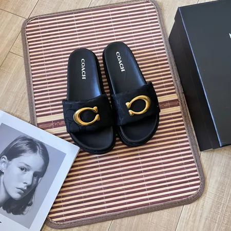 コーチ スリッパ
