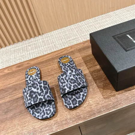 イブサンローラン スリッパ