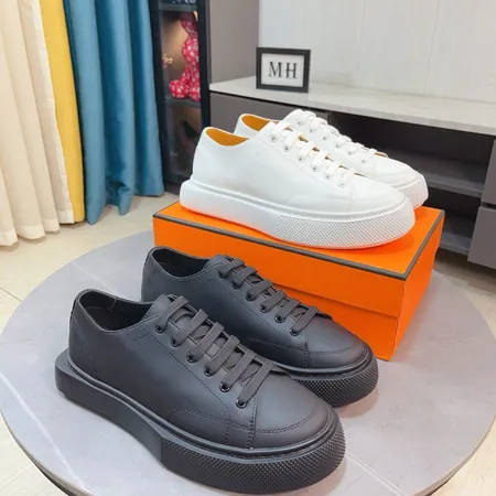 エルメス カジュアルシューズ