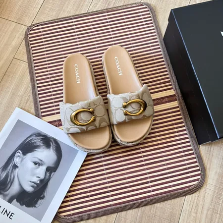 コーチ スリッパ