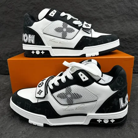 ルイヴィトン カジュアルシューズ