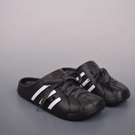 アディダス スリッパ