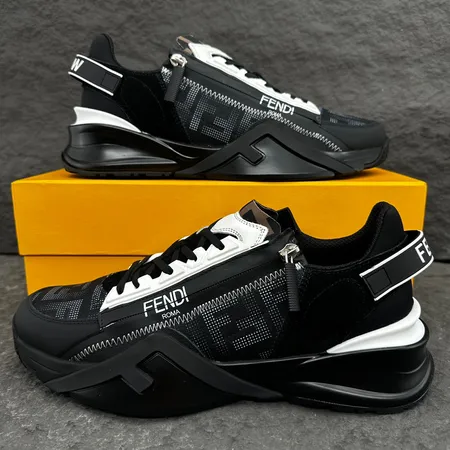 フェンディ カジュアルシューズ