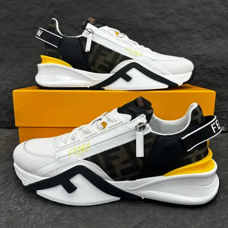 フェンディ カジュアルシューズ