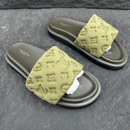 ルイヴィトン スリッパ