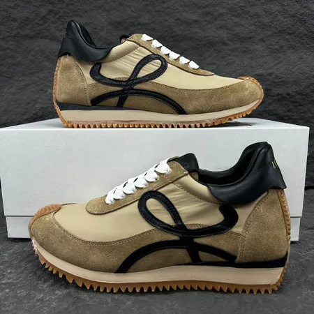 ロエベ カジュアルシューズ