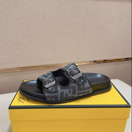 フェンディ スリッパ