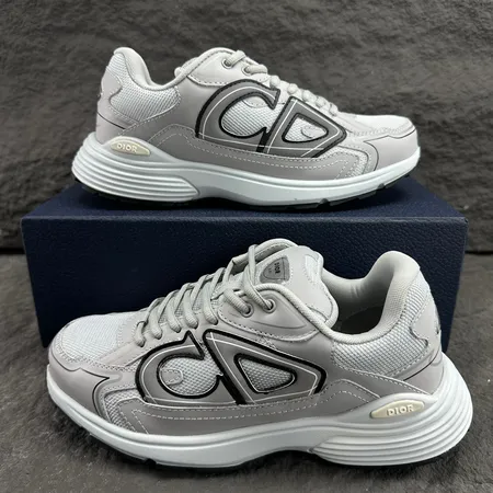 ディオール カジュアルシューズ