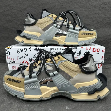 ドルチェ＆ガッバーナ スニーカー